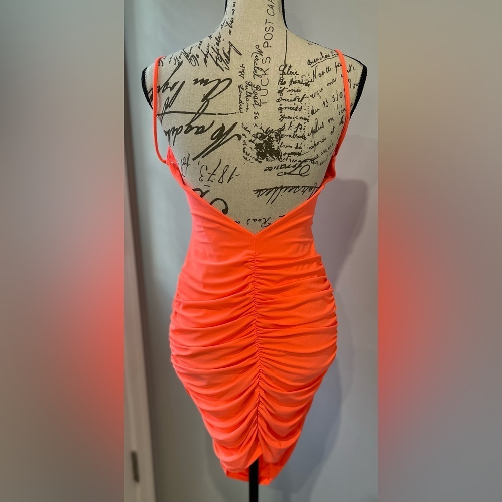 🔥🔥Night Fall V-Neck Mini Dress - Orange 🔥🔥 - Picture 3 of 13